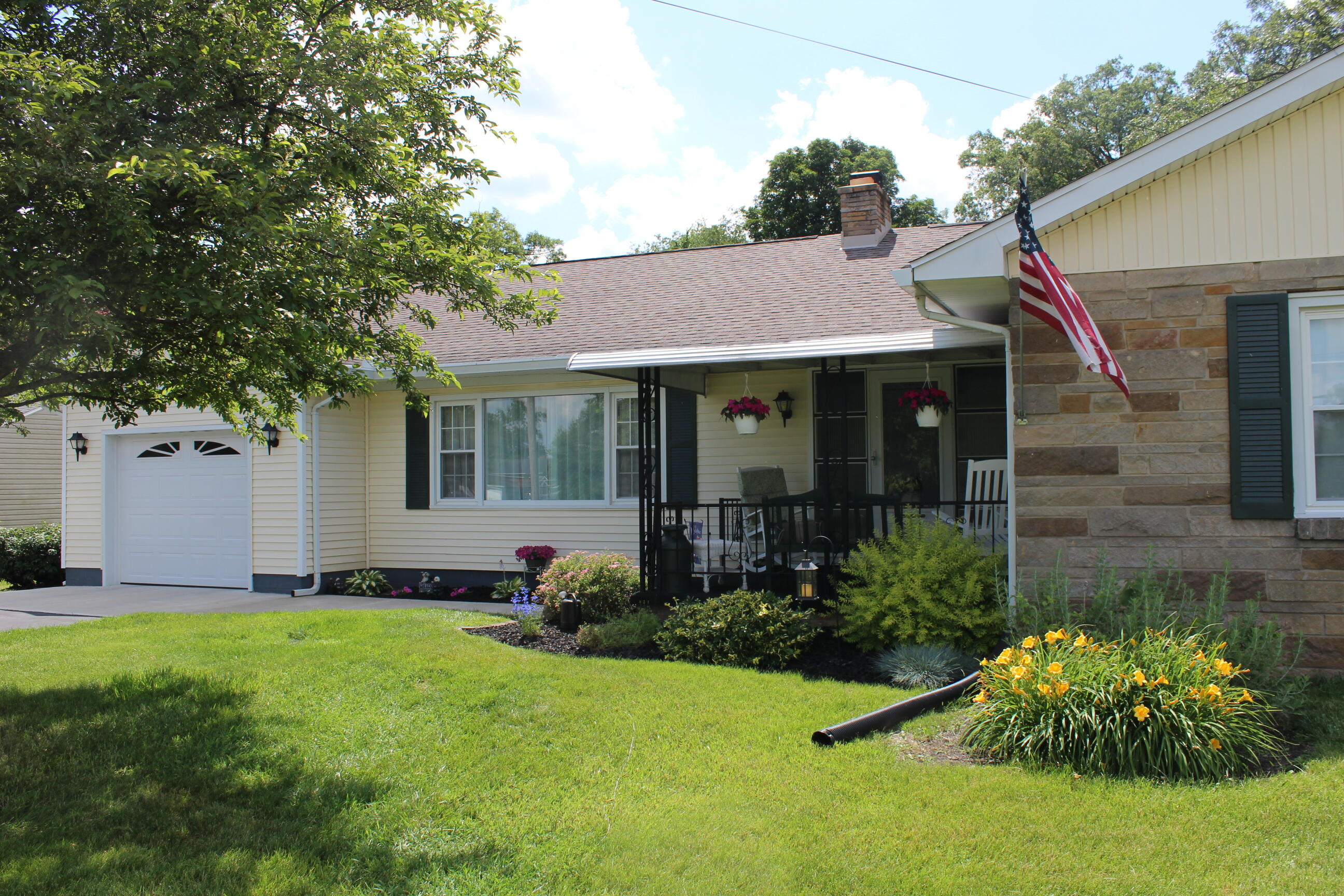 2207 Selma Road Springfield, OH 45505 - Photo 2 of 60