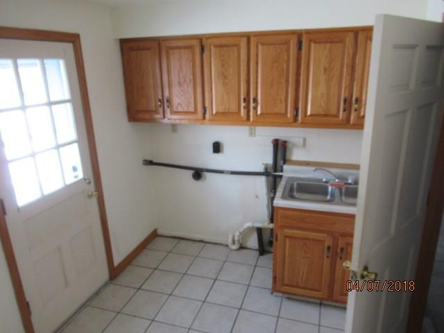 274 Hellein School Road Acme, PA 15610 - Photo 4 of 25