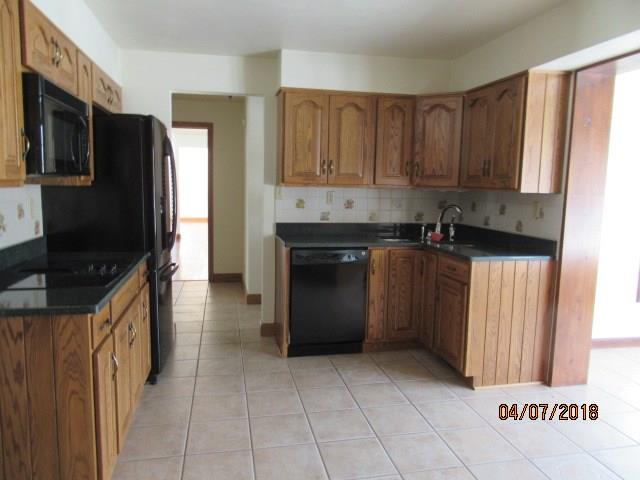 274 Hellein School Road Acme, PA 15610 - Photo 5 of 25