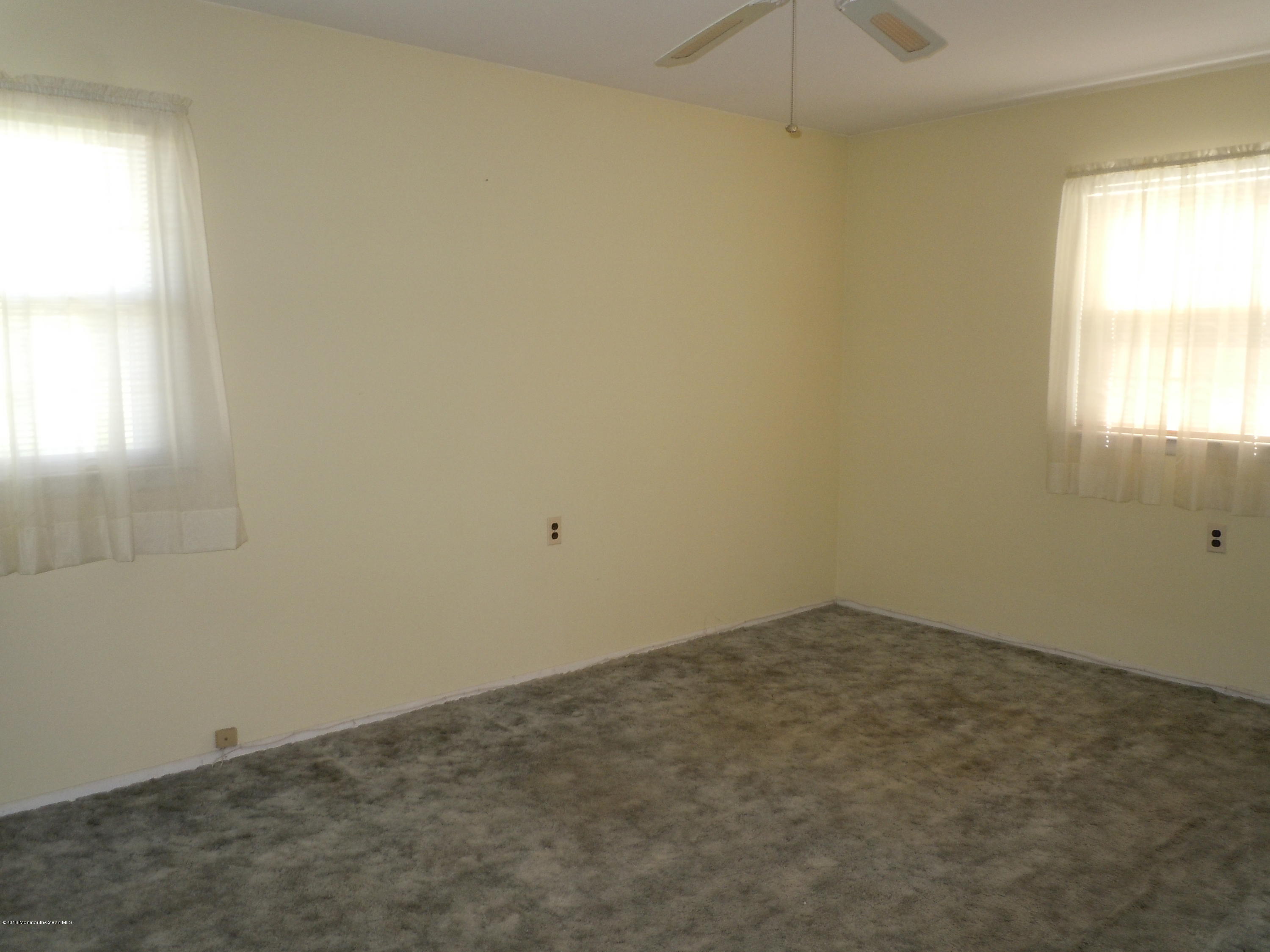 24 Rodger Road Brick, NJ 08724 - Photo 14 of 19 380