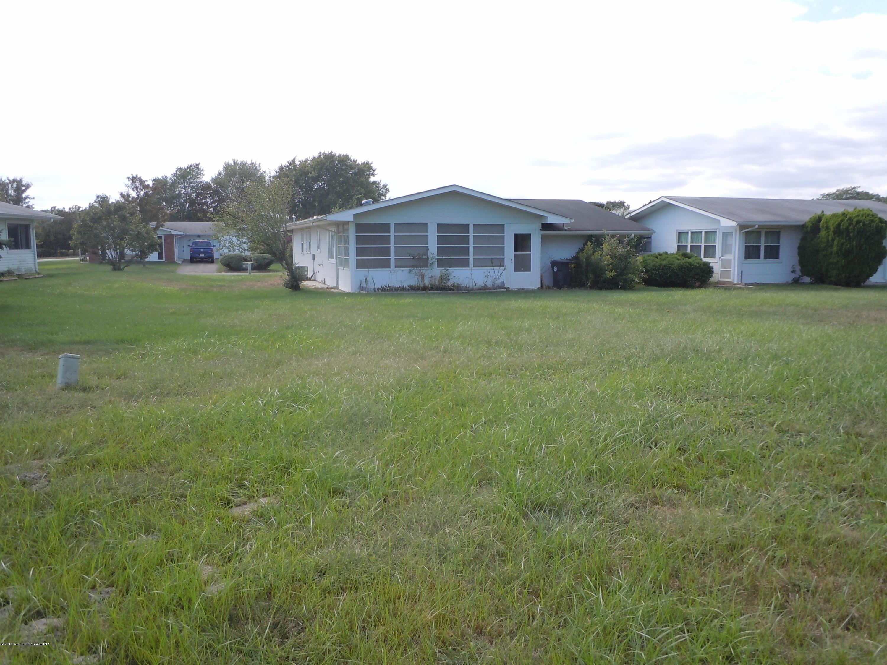 24 Rodger Road Brick, NJ 08724 - Photo 18 of 19 384