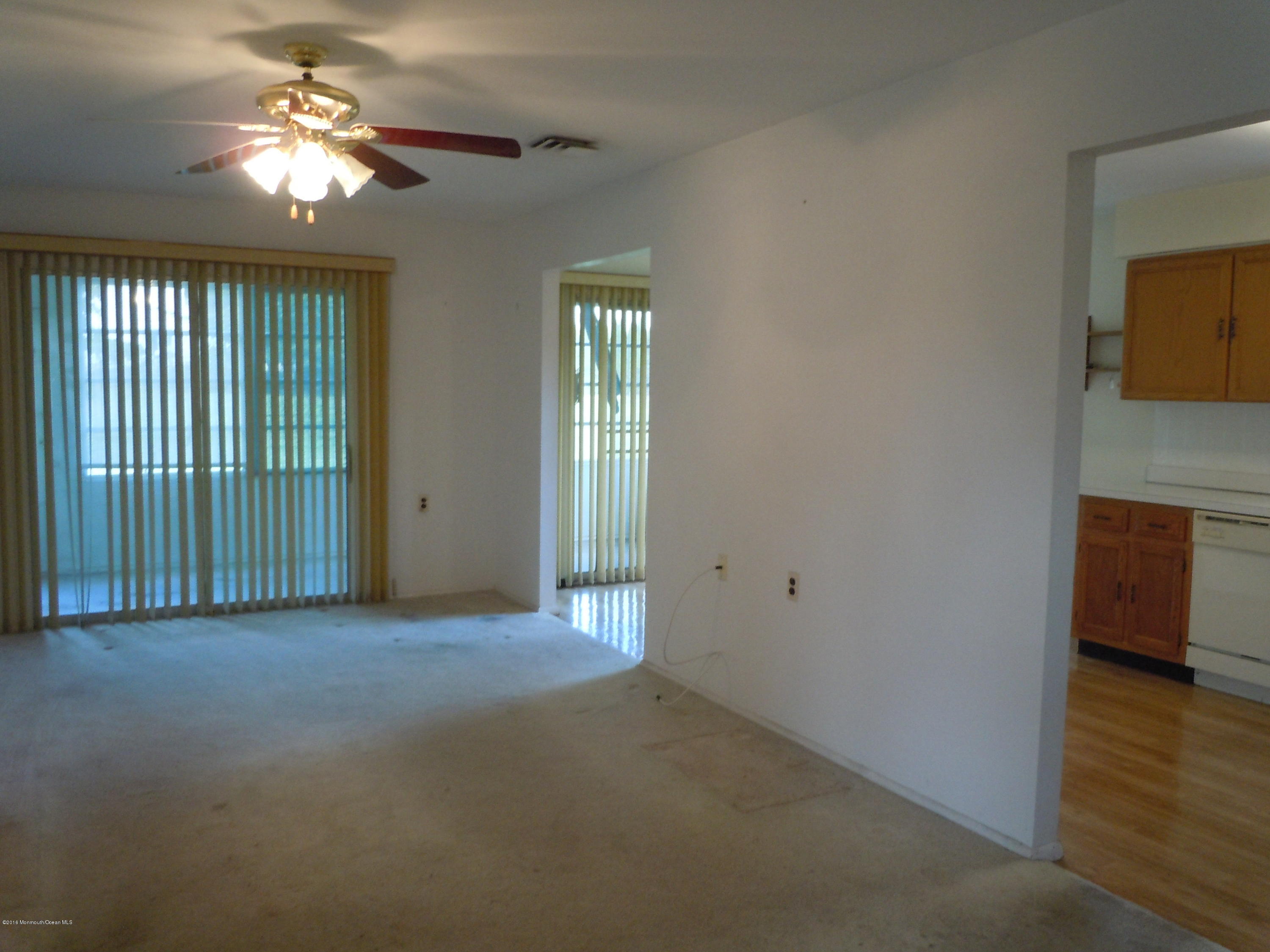 24 Rodger Road Brick, NJ 08724 - Photo 8 of 19 373