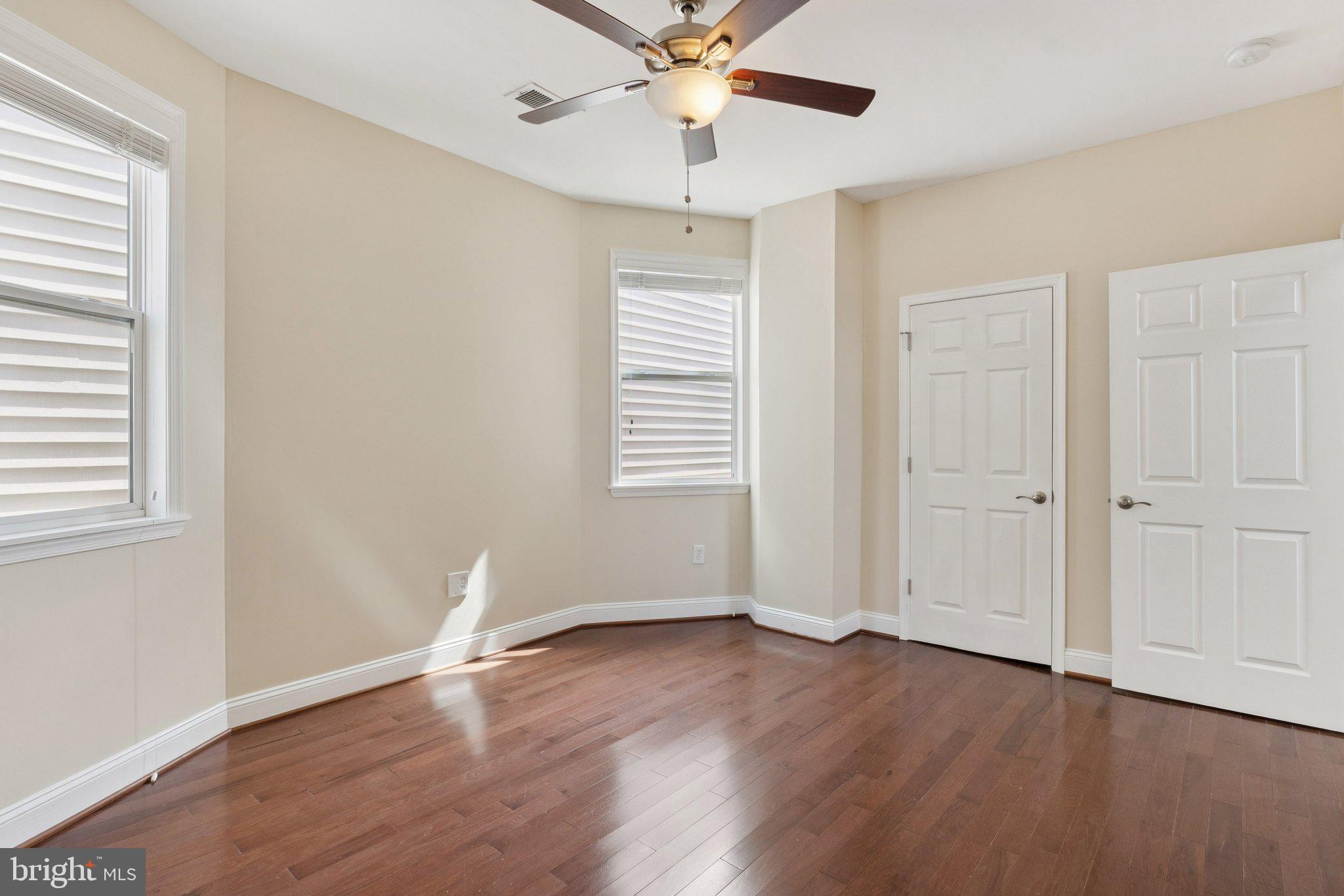 908 Longfellow Street Northwest Washington, DC 20011 - Photo 27 of 39