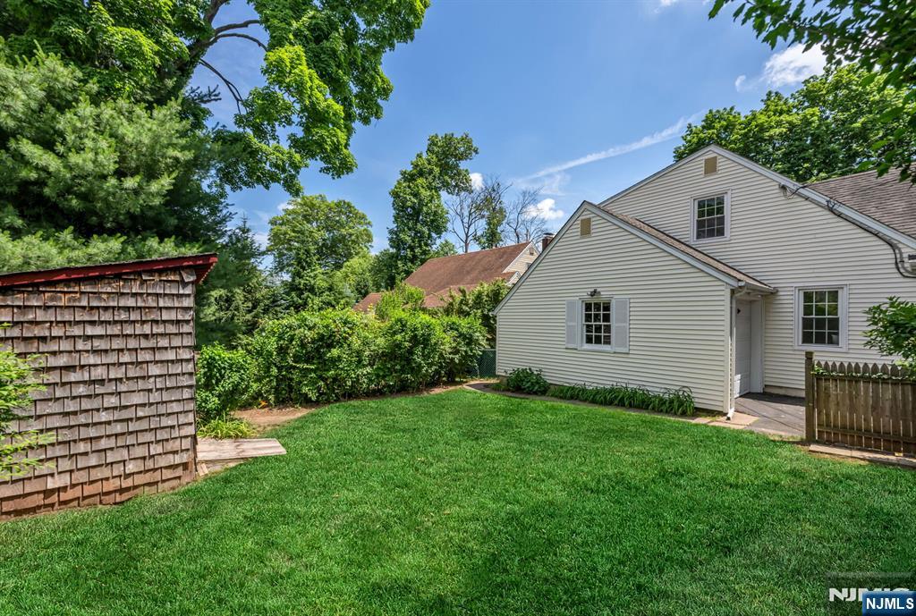 79 Highland Road Glen Rock, NJ 07452 - Photo 25 of 28
