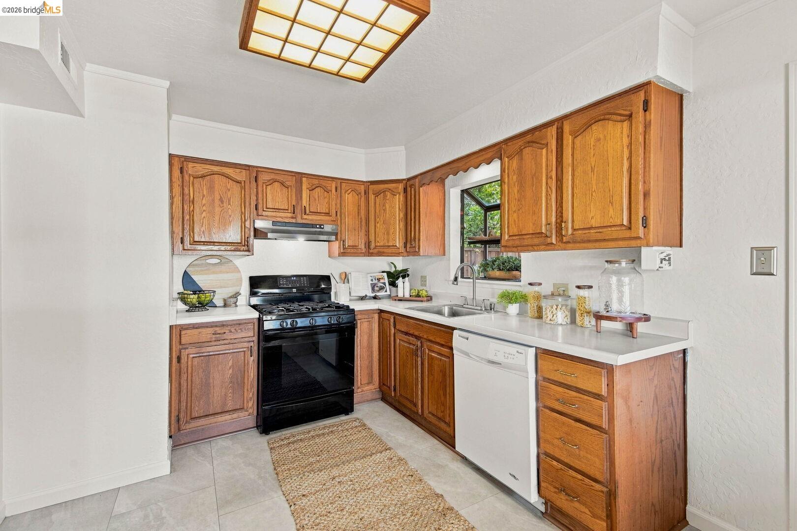 68 Water Street Bay Point, CA 94565 - Photo 14 of 65 Gallery Image 14