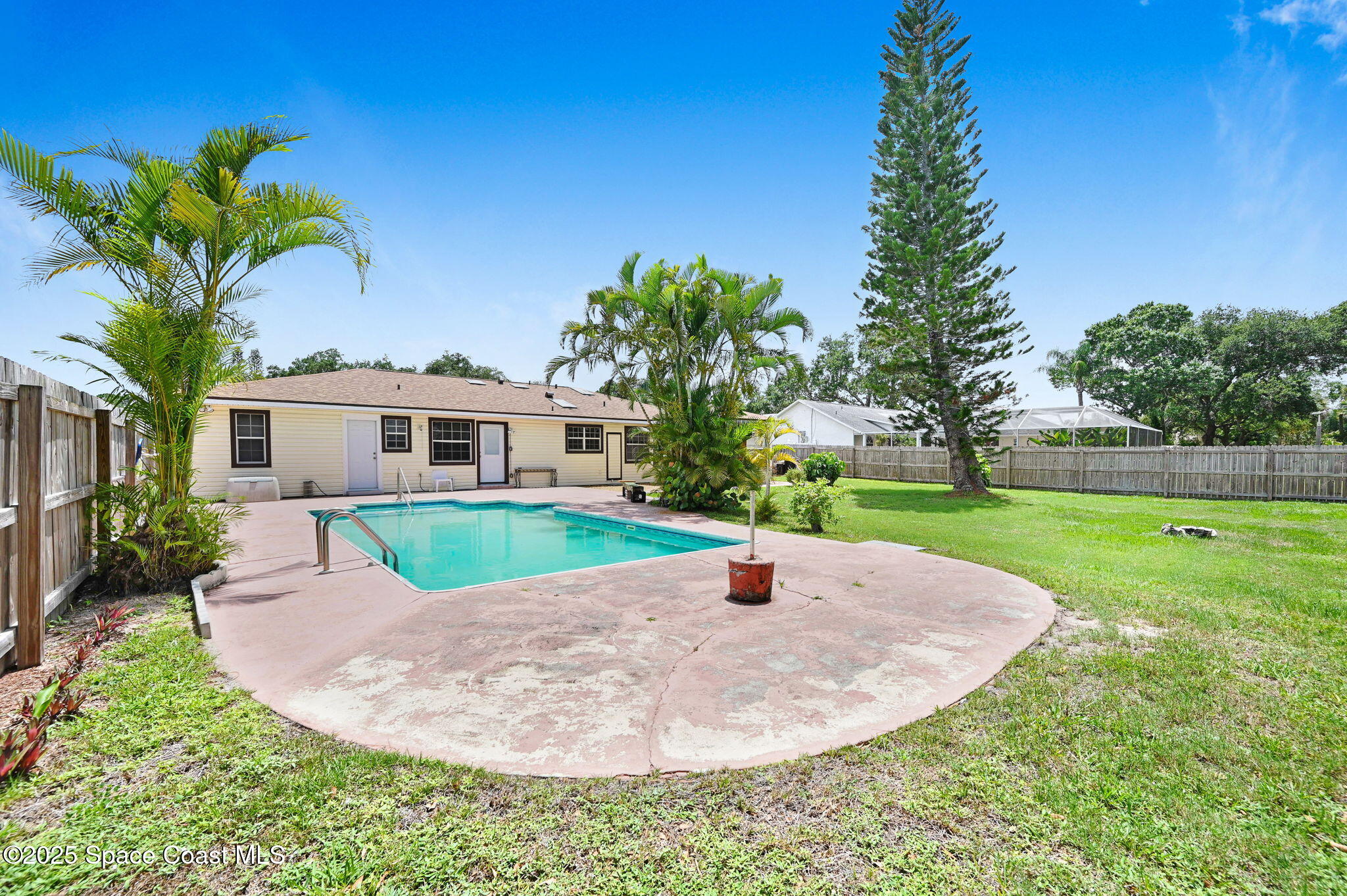 409 Stendal Road Northwest Palm Bay, FL 32907 - Photo 35 of 35 DSC_3421