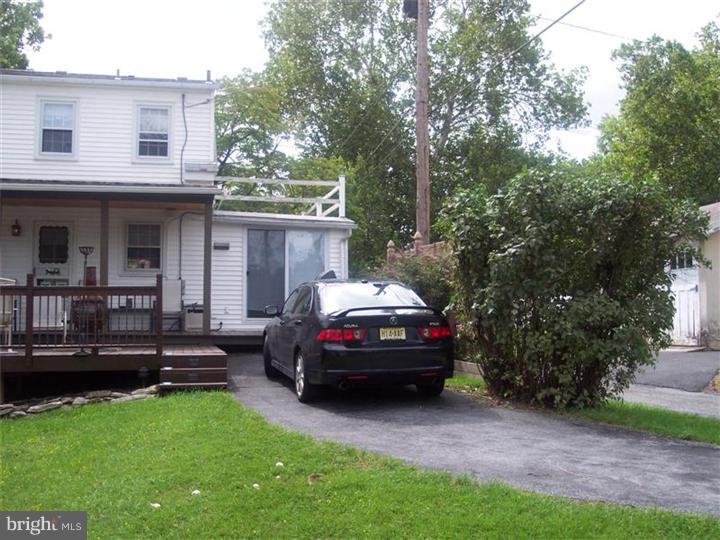409 North Wyomissing Avenue Reading, PA 19607 - Photo 6 of 7 Gallery Image 6
