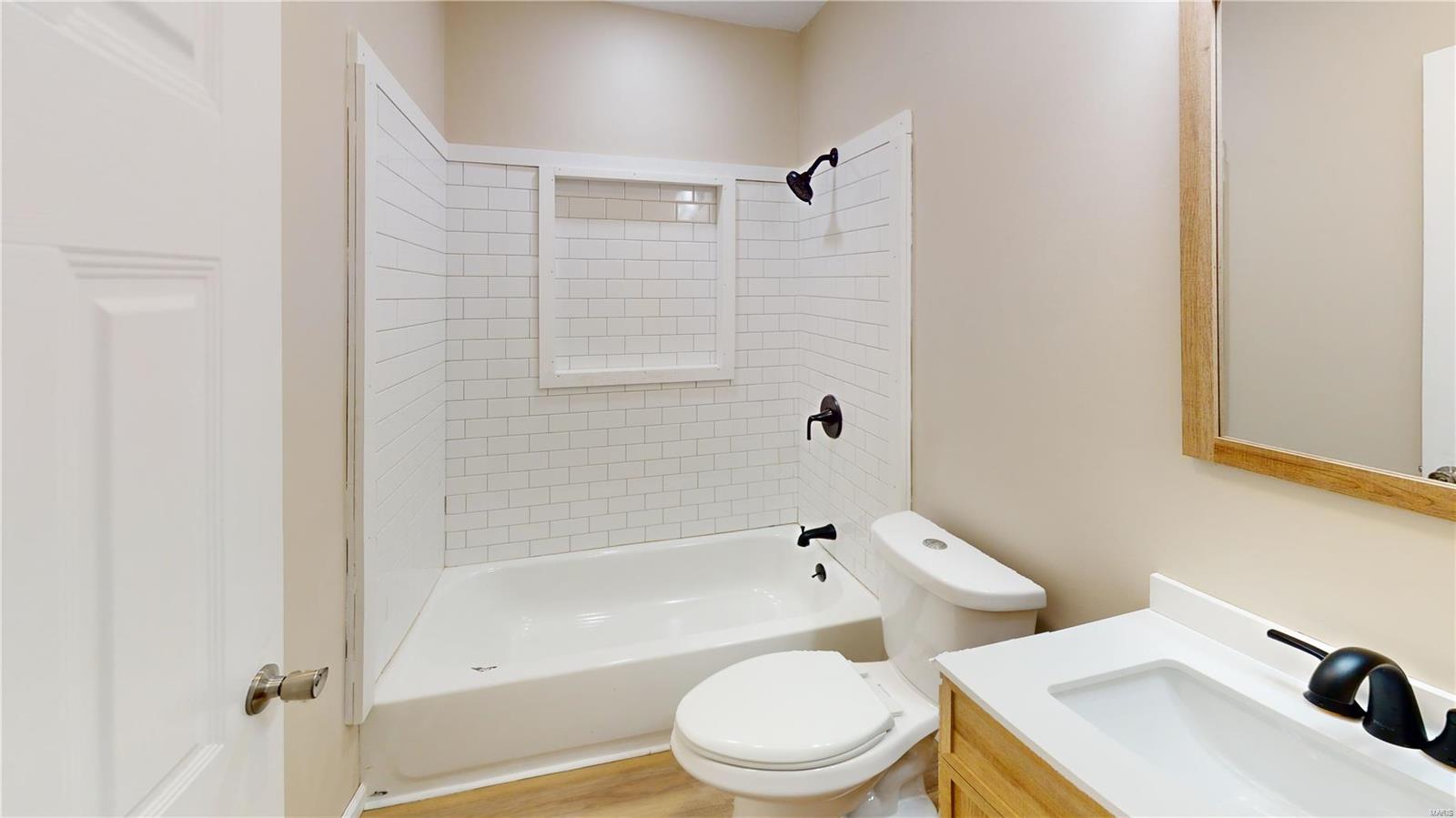 4131 Rode Avenue Granite City, IL 62040 - Photo 15 of 26