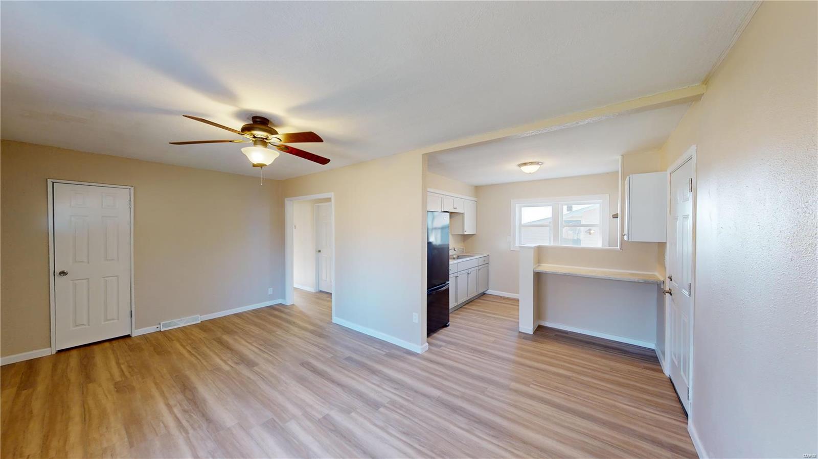 4131 Rode Avenue Granite City, IL 62040 - Photo 4 of 26