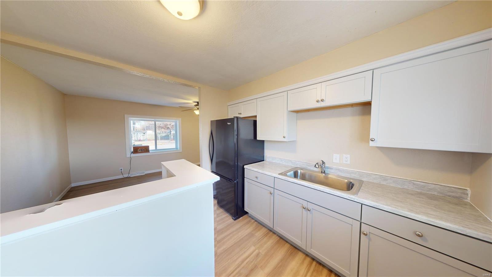 4131 Rode Avenue Granite City, IL 62040 - Photo 9 of 26