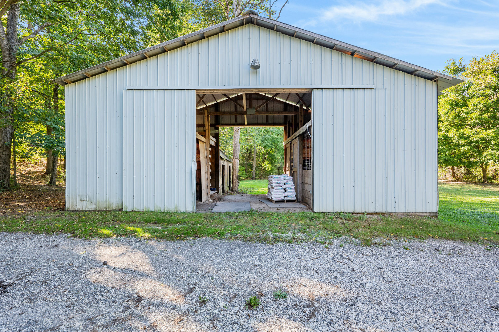 8990 B Millbrook Road Newark, IL 60541 - Photo 25 of 37 Gallery Image 25