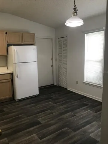 $2,095 | 566 Short Pine Circle, Orlando, FL 32807