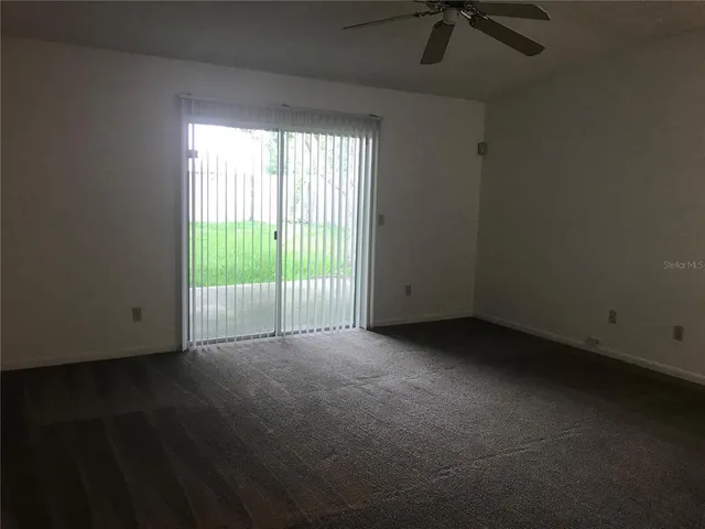 $2,095 | 566 Short Pine Circle, Orlando, FL 32807