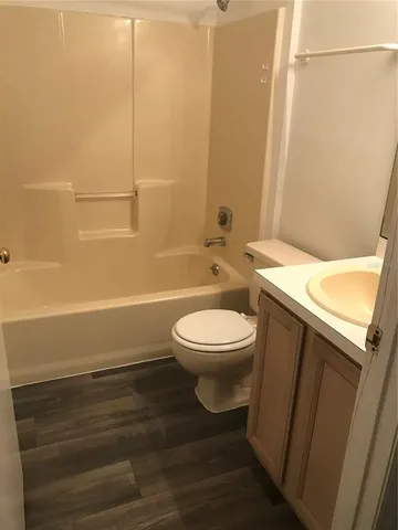 $2,095 | 566 Short Pine Circle, Orlando, FL 32807