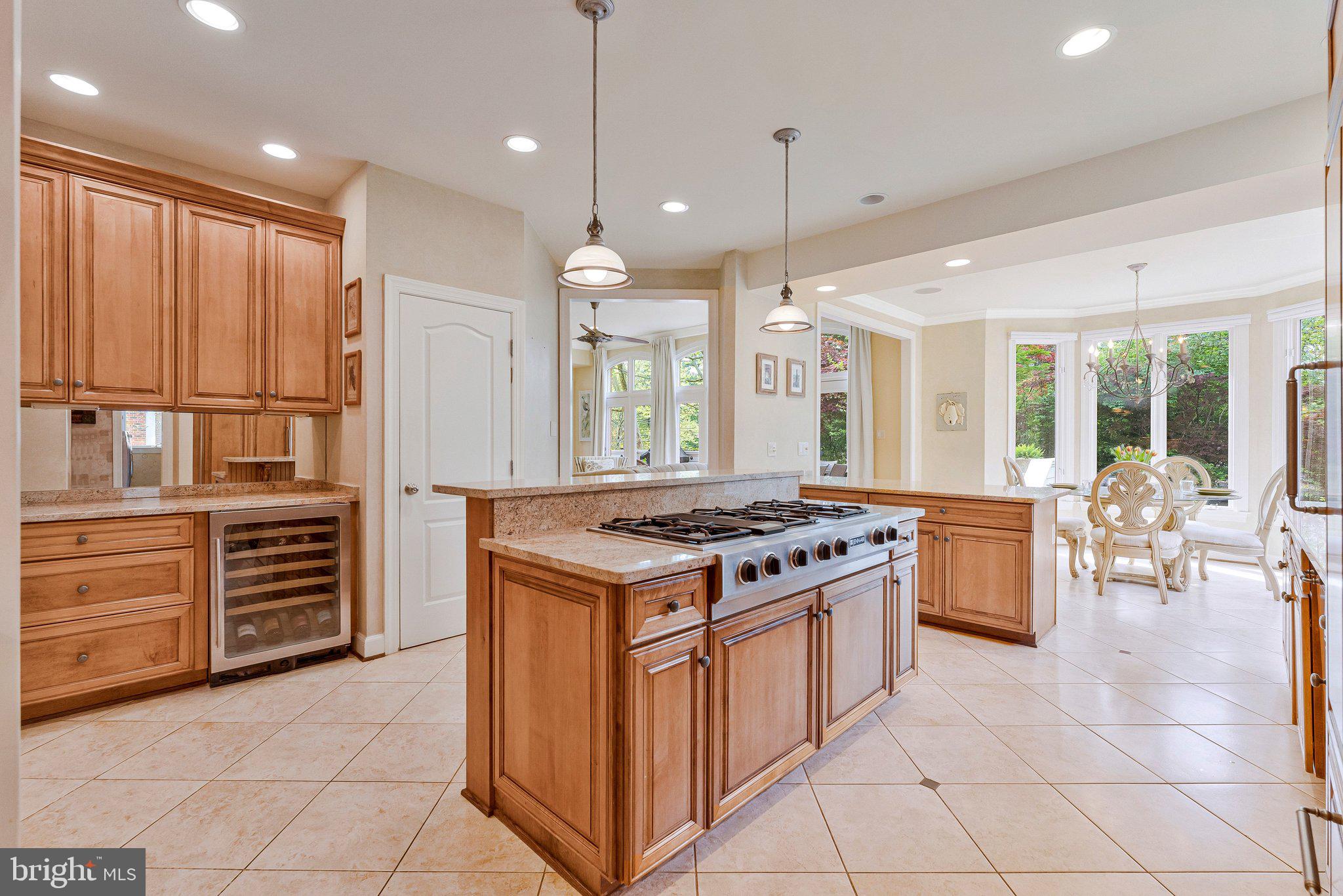 11101 Chessington Place Reston, VA 20194 - Photo 20 of 93 Gallery Image 20