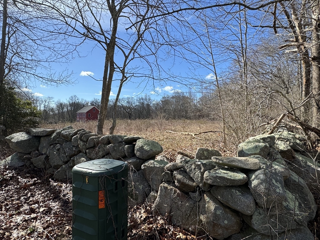 8 Strawberry Lane Westport, MA 02790 - Photo 9 of 12 a view of a couches in a patio
