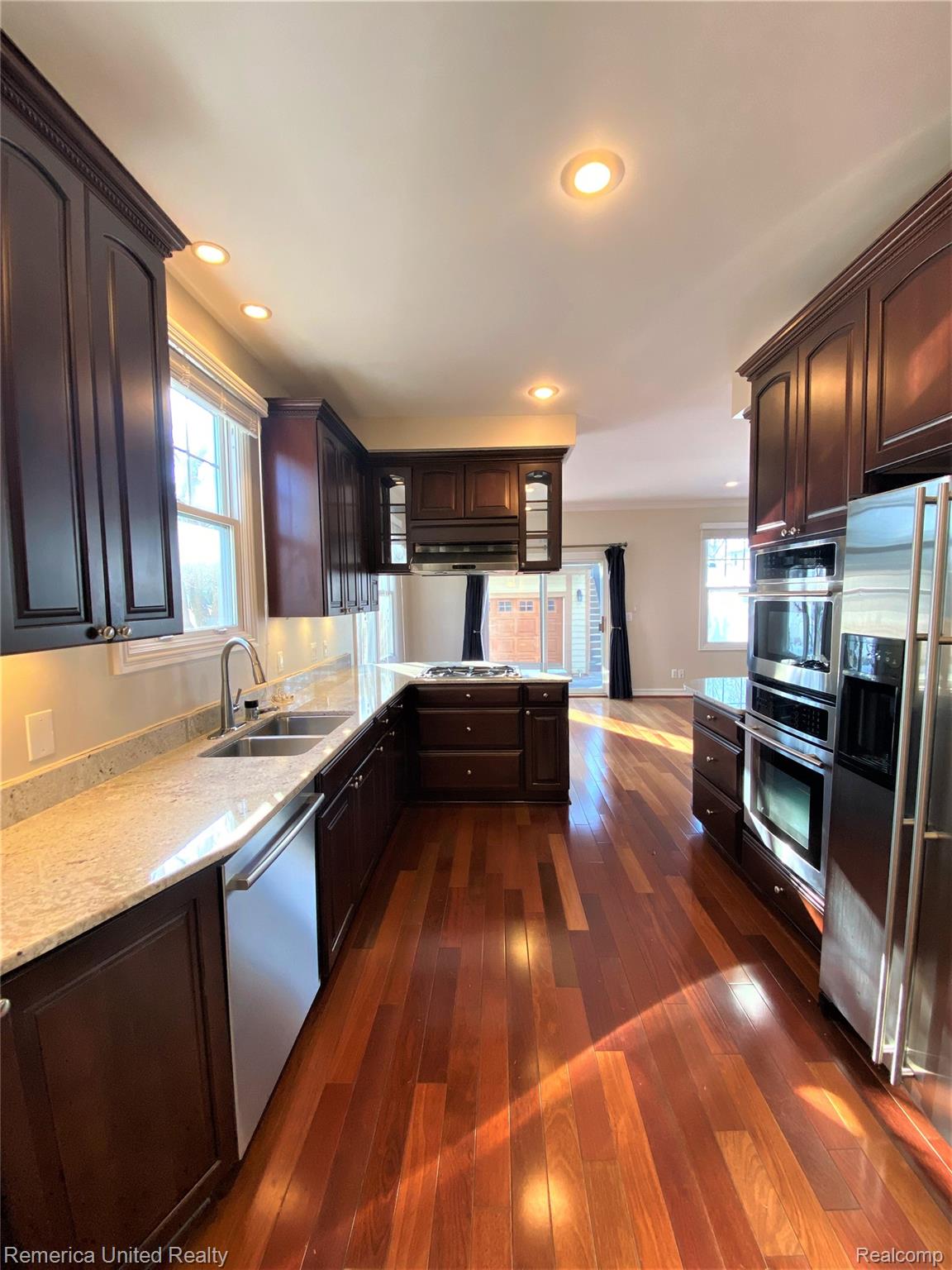 916 Ruffner Avenue Birmingham, MI 48009 - Photo 9 of 35 49.jpg