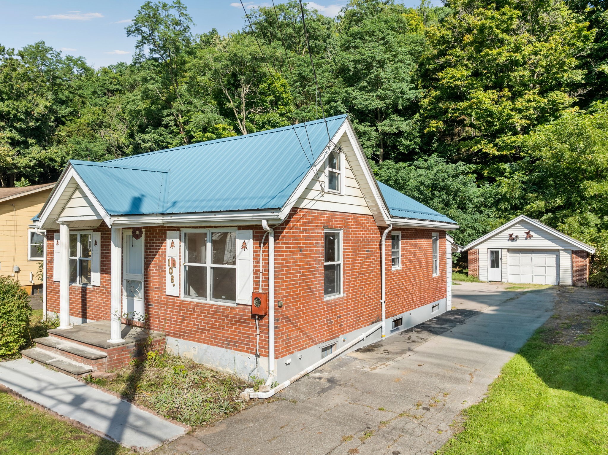 1083 River Road Chenango Bridge, NY 13901 - Photo 6 of 33 Gallery Image 6