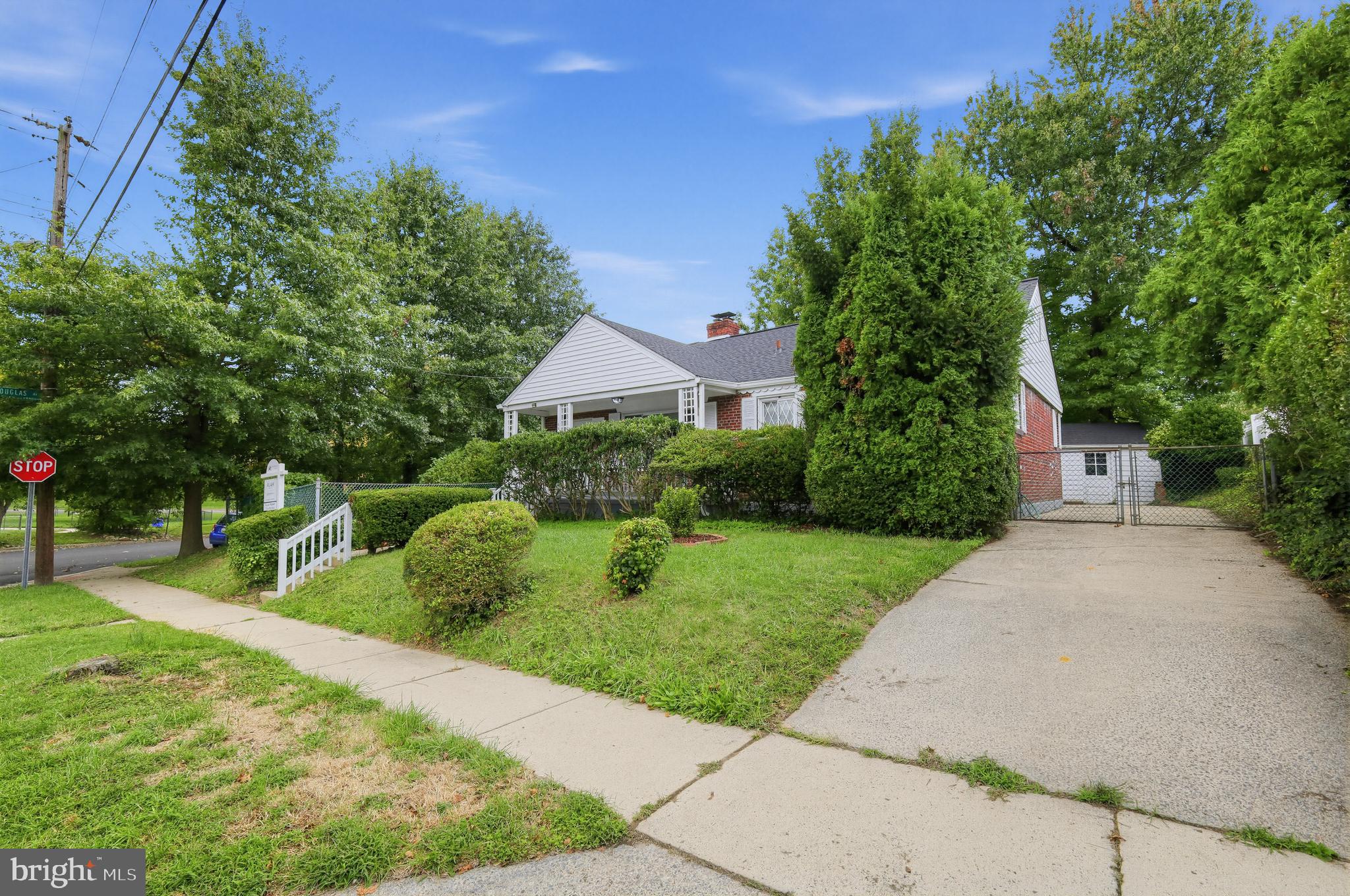 2400 Eugene Street Silver Spring, MD 20902 - Photo 28 of 28 Gallery Image 28