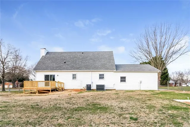 $1,980 | 6100 Radds Street, Lexington, NC 27295