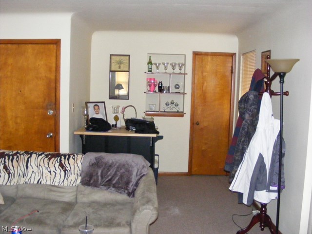 6157-6159 Ridge Road Parma, OH 44129 - Photo 3 of 6
