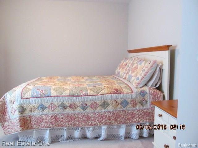 980 Churchill Circle, Unit 14 Rochester, MI 48307 - Photo 23 of 30 Gallery Image 23