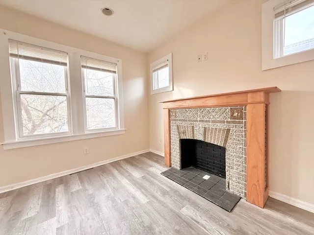 $135,000 | 1406 West 109th Place, Chicago, IL 60643