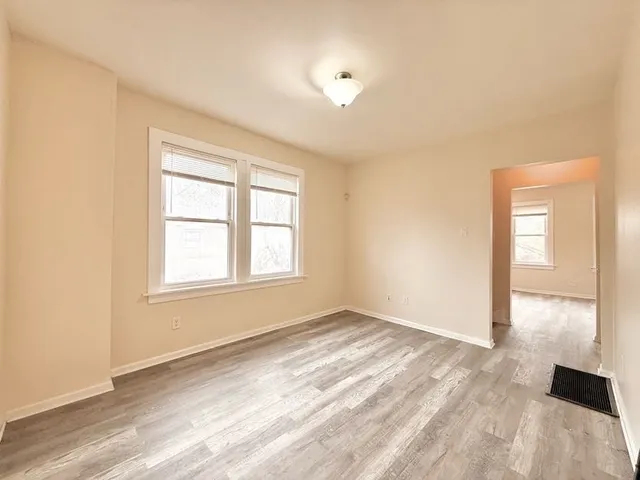 $135,000 | 1406 West 109th Place, Chicago, IL 60643