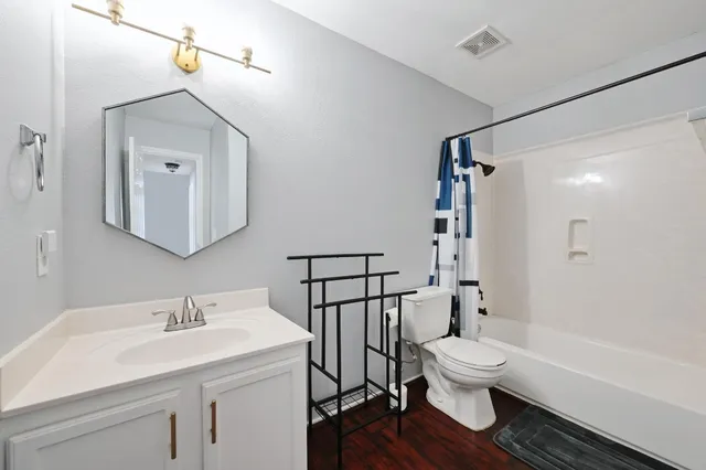 $2,250 | 1613 Coriander Drive, Austin, TX 78741