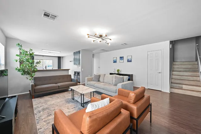 $2,250 | 1613 Coriander Drive, Austin, TX 78741