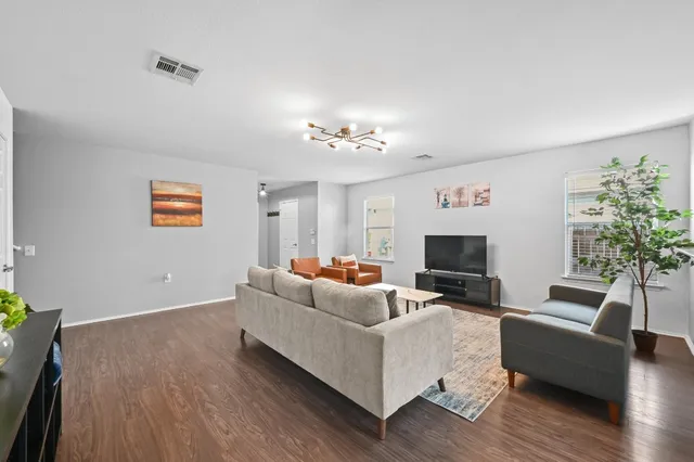 $2,250 | 1613 Coriander Drive, Austin, TX 78741