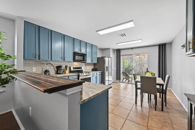 $2,250 | 1613 Coriander Drive, Austin, TX 78741