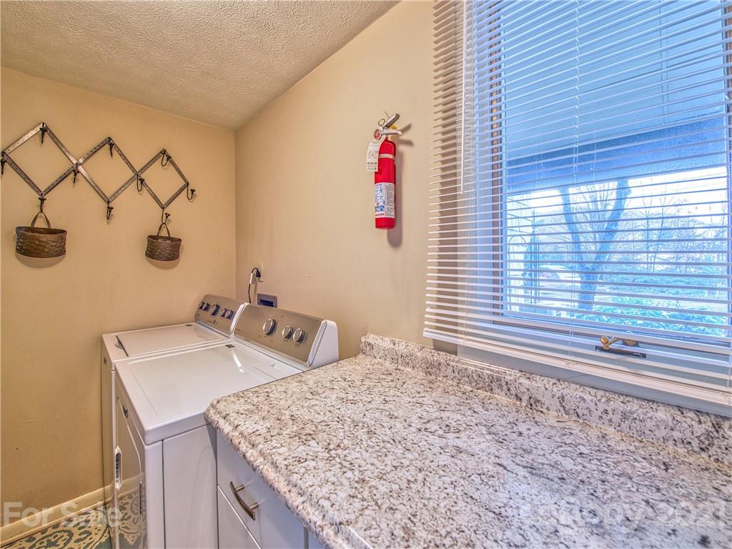 68 Ninevah Road Waynesville, NC 28786 - Photo 14 of 19 Gallery Image 14