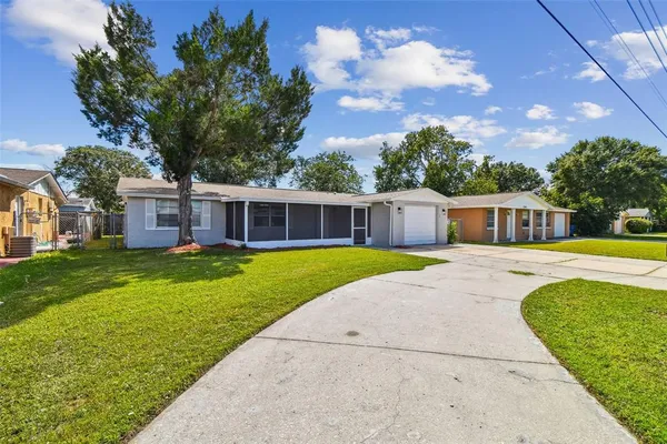 $2,100 | 3800 Darlington Road, Holiday, FL 34691
