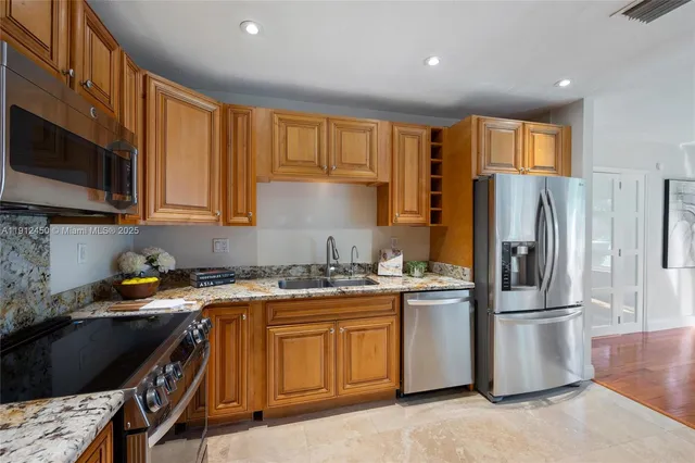 $1,545,000 | 5620 Alhambra Circle, Coral Gables, FL 33146