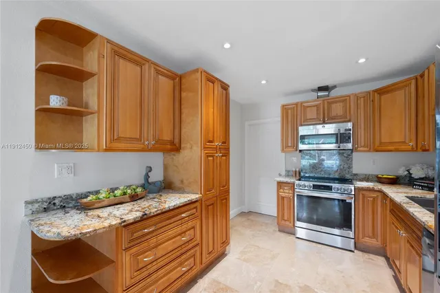 $1,545,000 | 5620 Alhambra Circle, Coral Gables, FL 33146