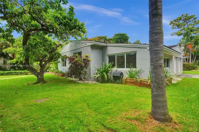 $1,545,000 | 5620 Alhambra Circle, Coral Gables, FL 33146