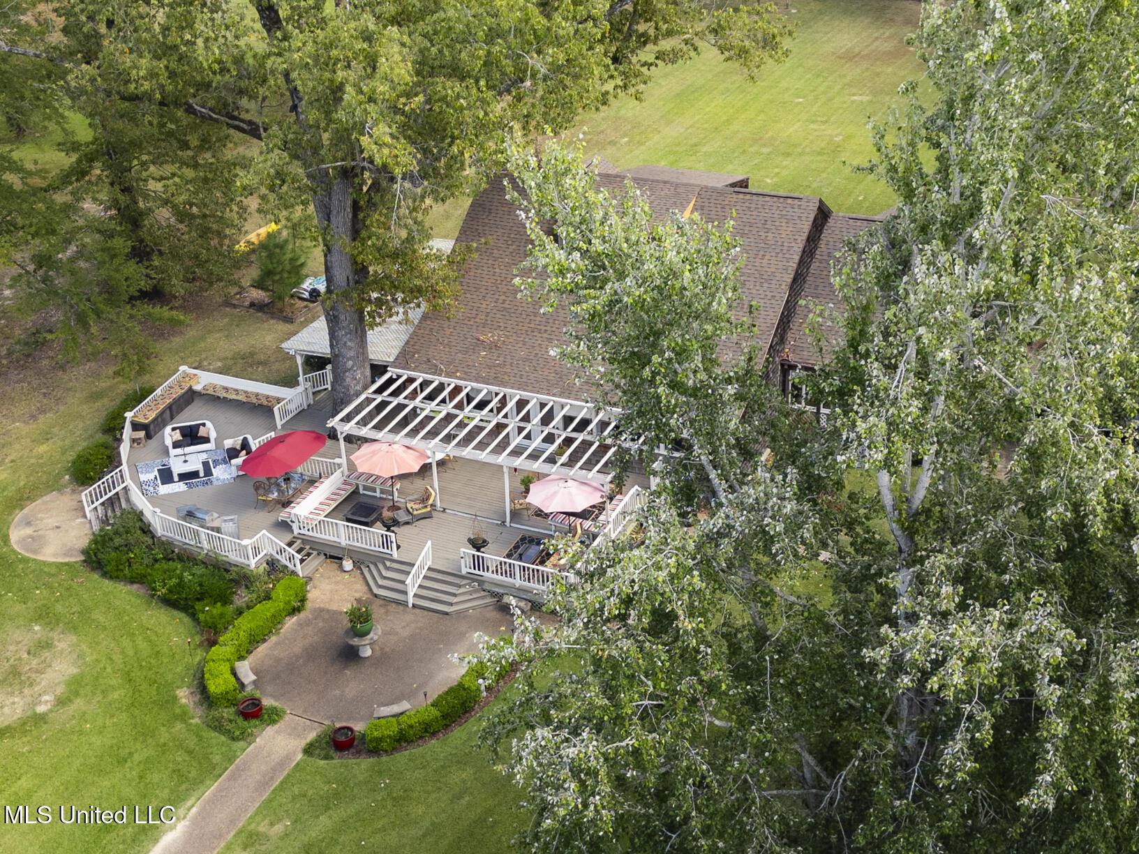 111 Arrowhead Trail Brandon, MS 39047 - Photo 12 of 80 111 Arrowhead Trail Drone-14