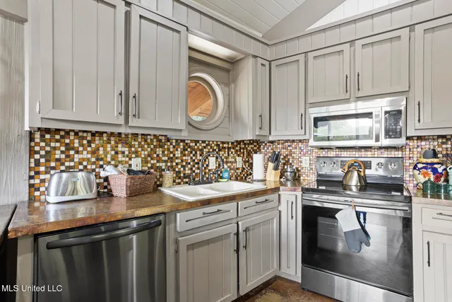 $750,000 | 111 Arrowhead Trail, Brandon, MS 39047