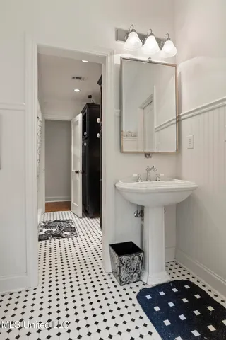 $750,000 | 111 Arrowhead Trail, Brandon, MS 39047