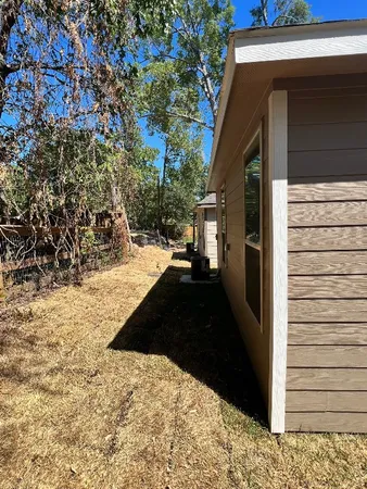 $1,400 | 11606 Vistawood Street, Willis, TX 77318