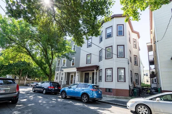 $4,450 | 4 Hardwick Street, Unit 2, Cambridge, MA 02141
