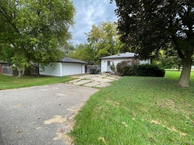 3190 Longview Avenue Rochester Hills, MI 48307 - Photo 3 of 30