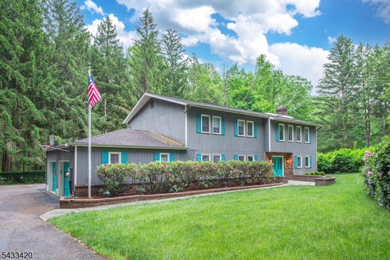 181 Center Grove Road Randolph, NJ 07869 - Photo 2 of 49