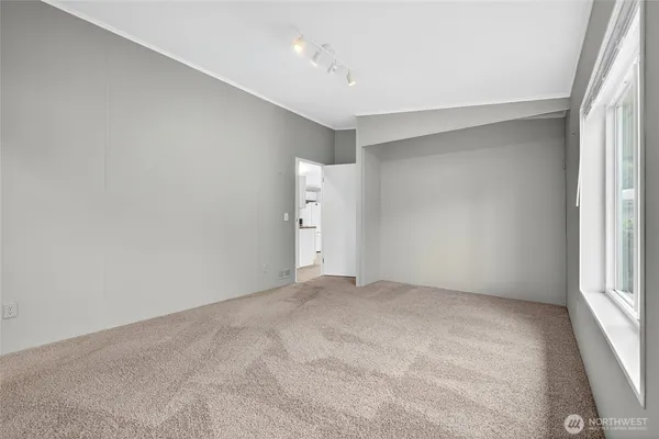 $270,000 | 23825 15th Avenue Southeast, Unit 93, Bothell, WA 98021