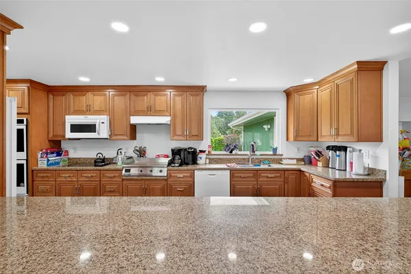 $270,000 | 23825 15th Avenue Southeast, Unit 93, Bothell, WA 98021