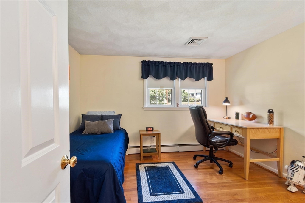 22 Northgate Road Tewksbury, MA 01876 - Photo 24 of 41 Gallery Image 24