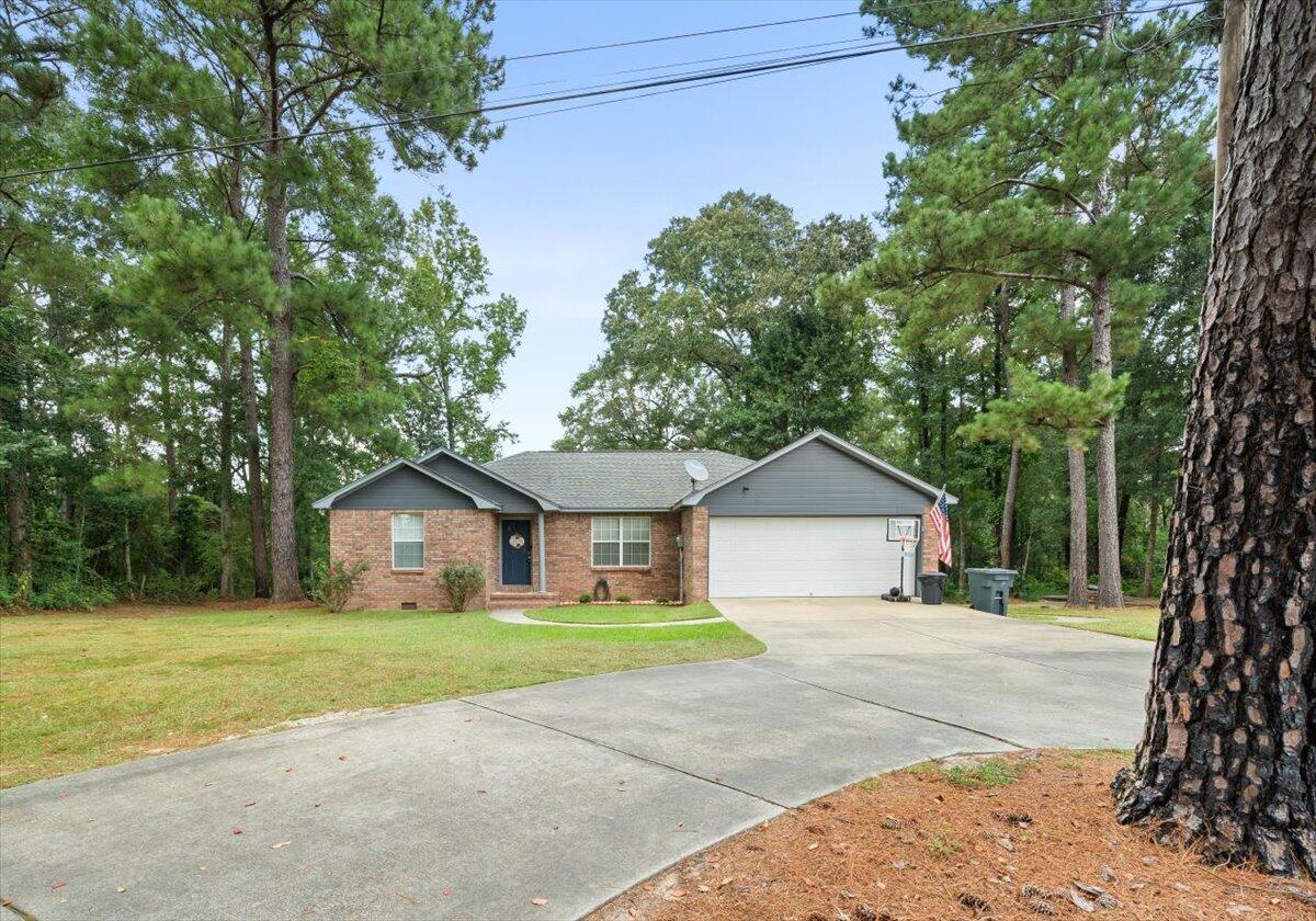 335 Moselle Oak Grove Road Moselle, MS 39459 - Photo 1 of 1 Front