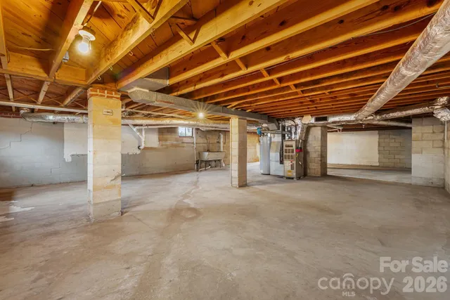 a view of a indoor garage