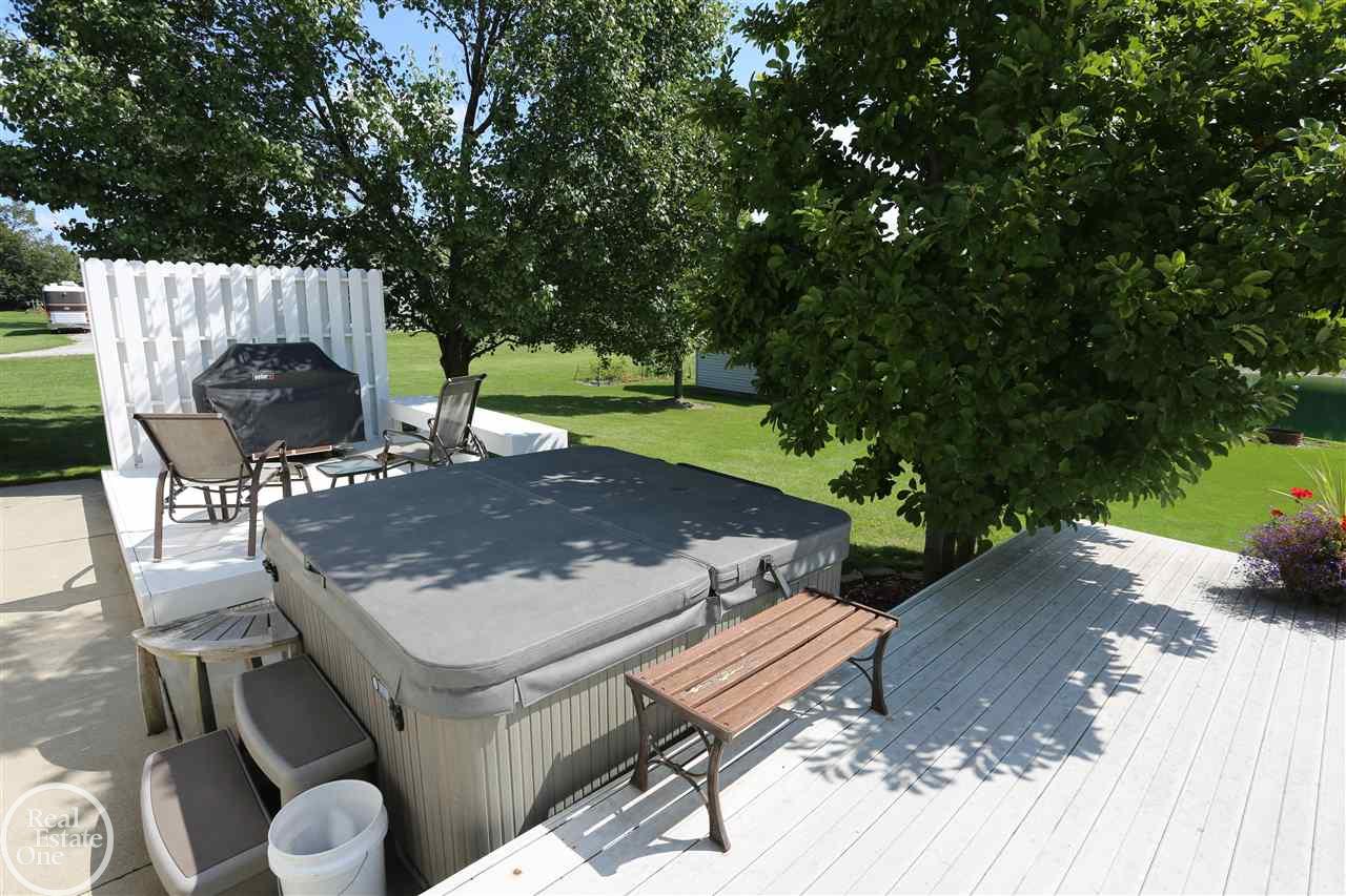 5955 Newman Road St. Clair, MI 48079 - Photo 48 of 48 31340027-52.JPG